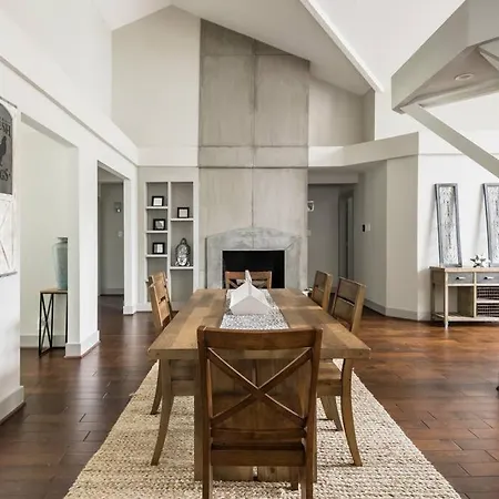 Luxurway Modern Private Home 5 Bedrooms Pool